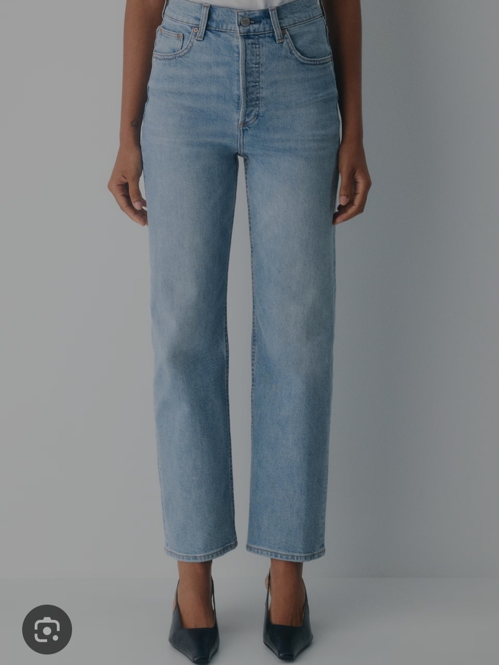 Aritzia Light Blue High-Rise Straight Leg Jeans 31/28L